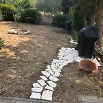 The Good Place Βίλα