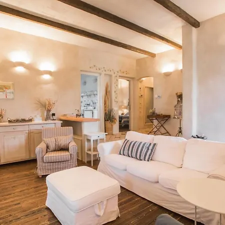 Villa The Good Place *
