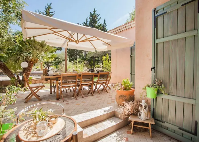 Villa The Good Place