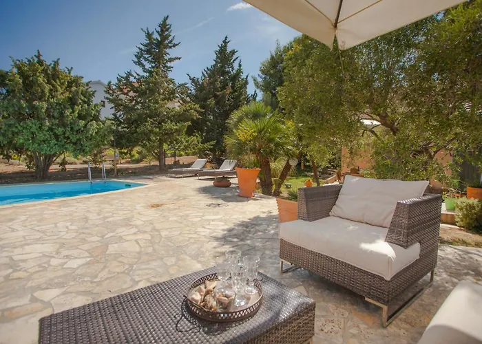 Villa The Good Place