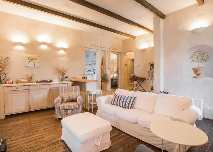 Villa The Good Place *