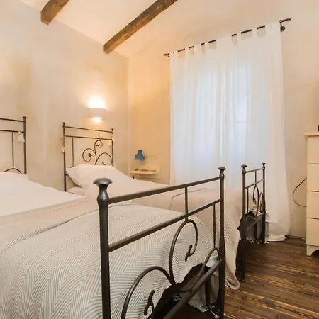 The Good Place * Μούρτερ