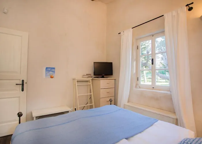 Villa The Good Place